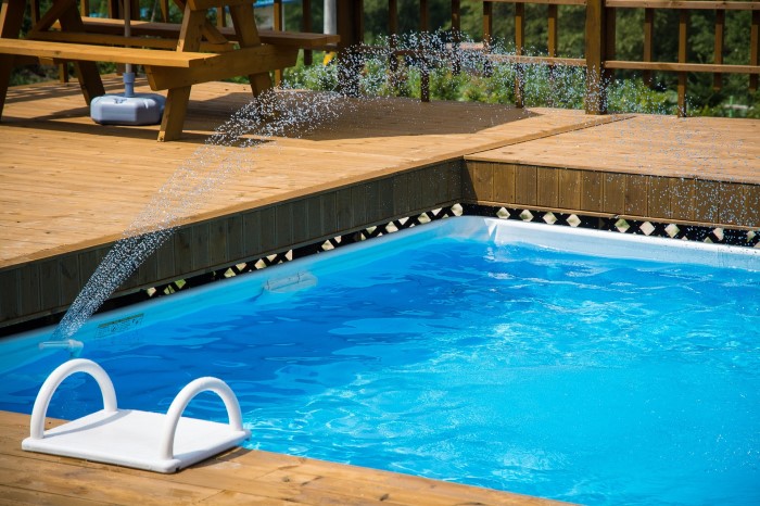Atypický murovany bazén s fóliou